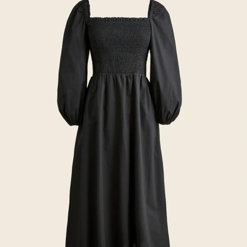 J Crew Smocked Puff Sleeve Dress. Cotton. Black. BD995. Size Small